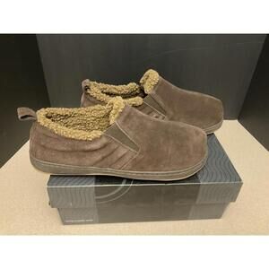 New! Mens Tempur-Pedic Warrick Chocolate Slippers. Size 10 Extra Wide (EE). Nice